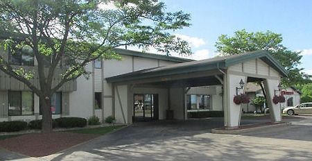 Shawano Four Seasons Resort 외부 사진