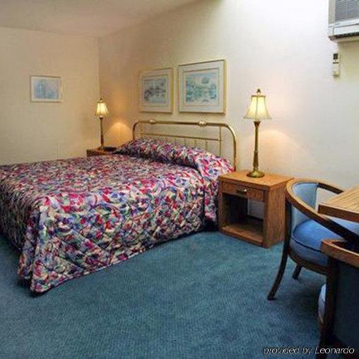 Shawano Four Seasons Resort 객실 사진