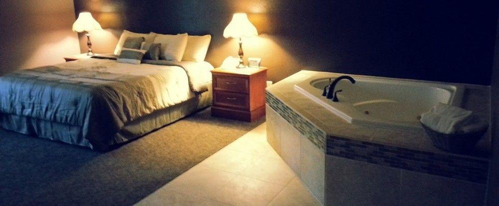 Shawano Four Seasons Resort 외부 사진