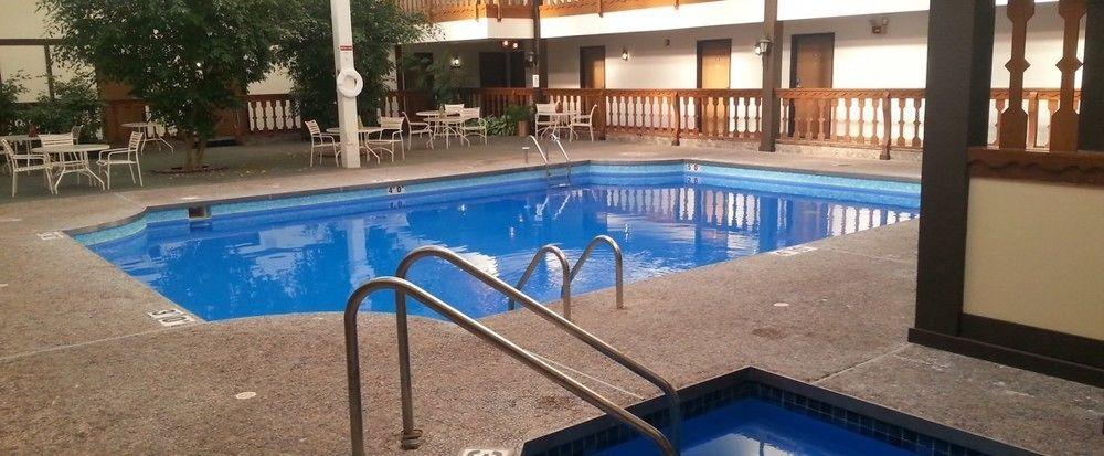 Shawano Four Seasons Resort 외부 사진