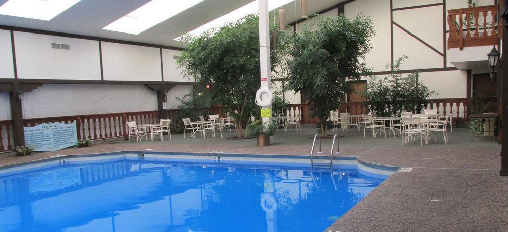 Shawano Four Seasons Resort 외부 사진