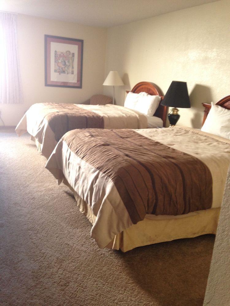 Shawano Four Seasons Resort 외부 사진