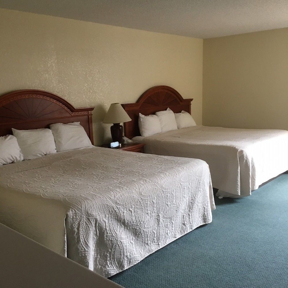 Shawano Four Seasons Resort 외부 사진