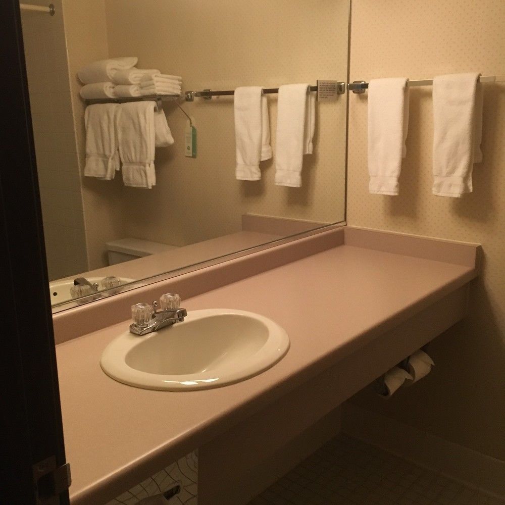 Shawano Four Seasons Resort 외부 사진