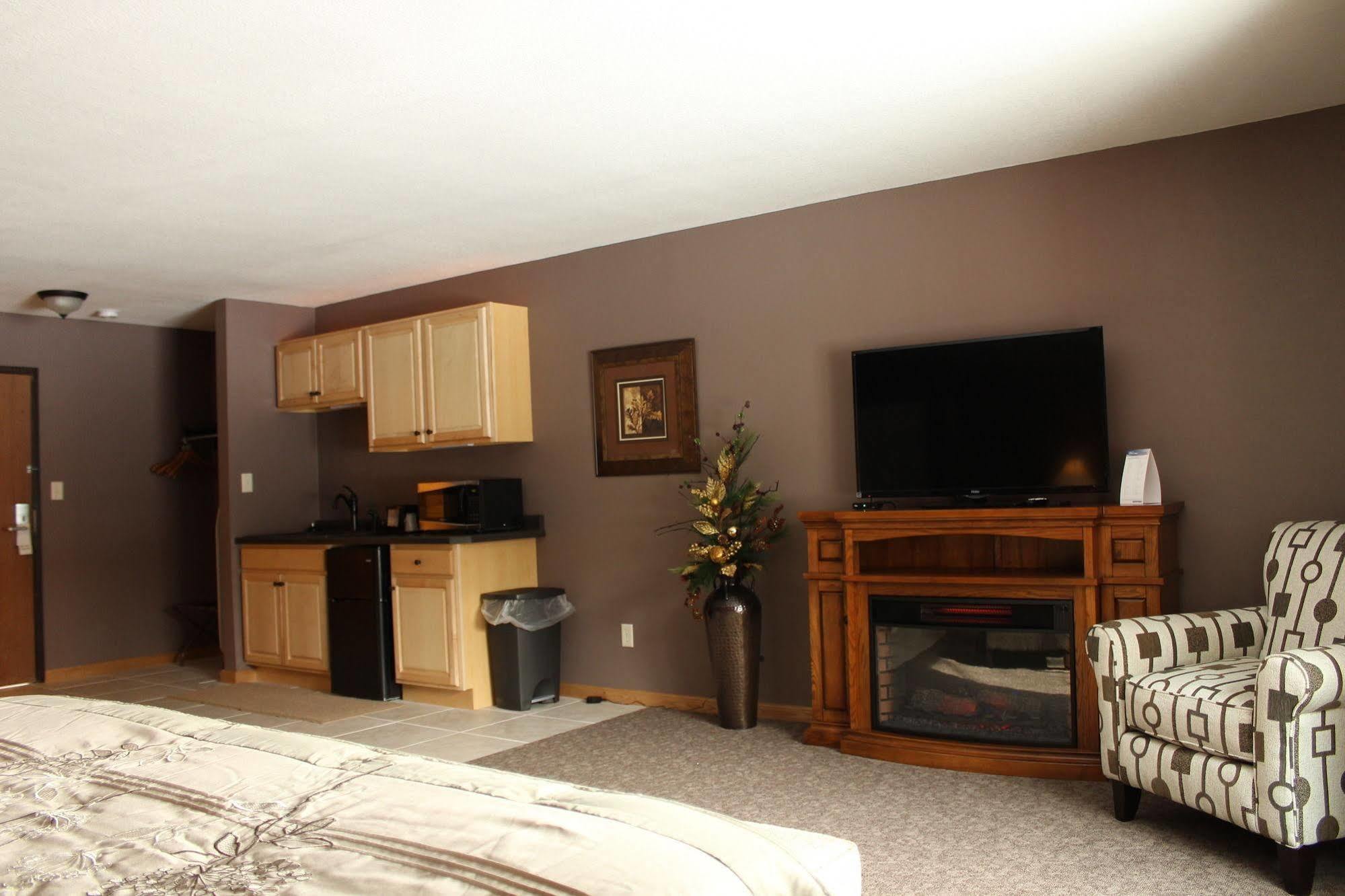 Shawano Four Seasons Resort 외부 사진